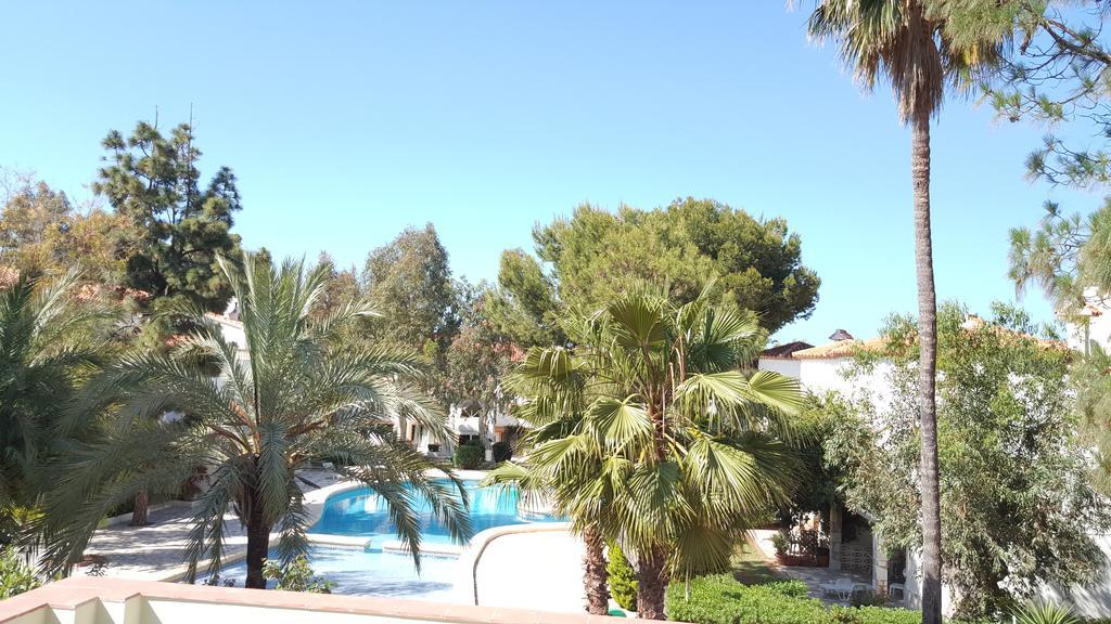 Apartamentos Mr La Racona Santa Llucia Bagian luar foto