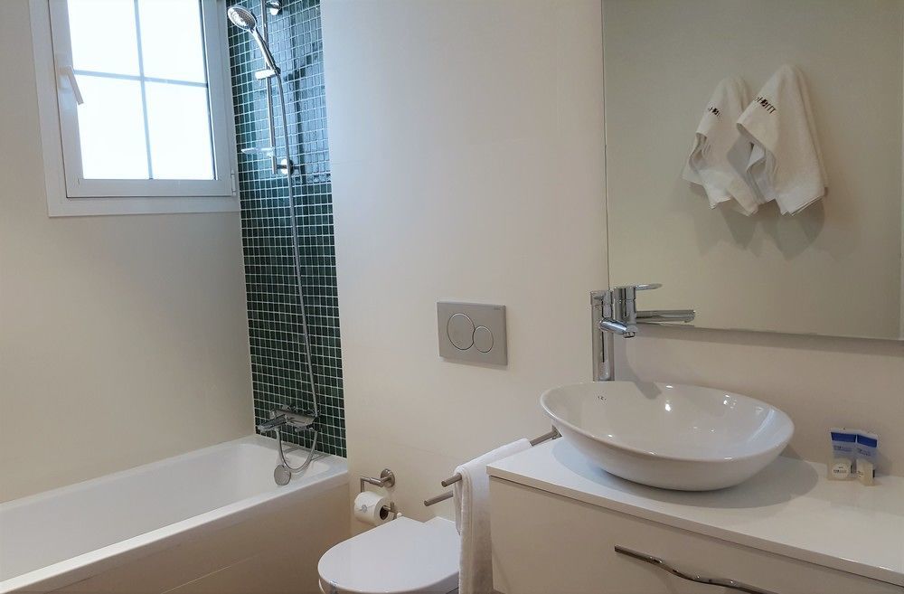 Apartamentos Mr La Racona Santa Llucia Bagian luar foto